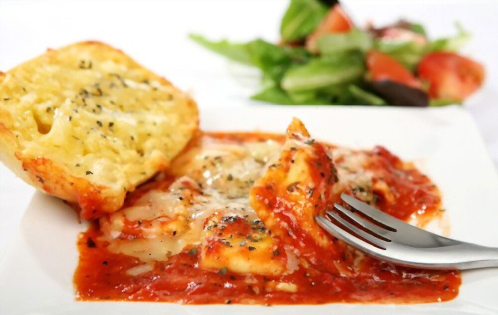 Crock Pot Lasagna Recipe with Cheese Ravioli