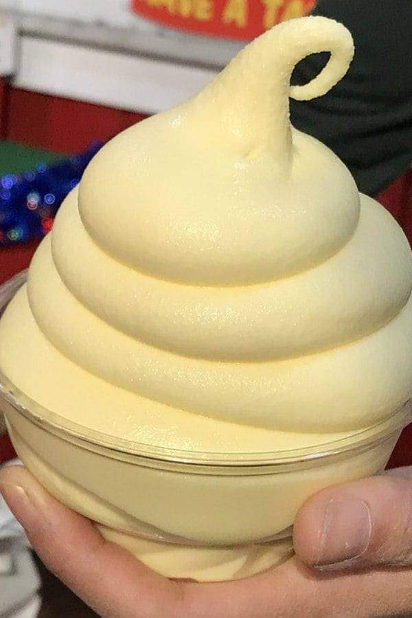 Pineapple soft serve Ice-cream