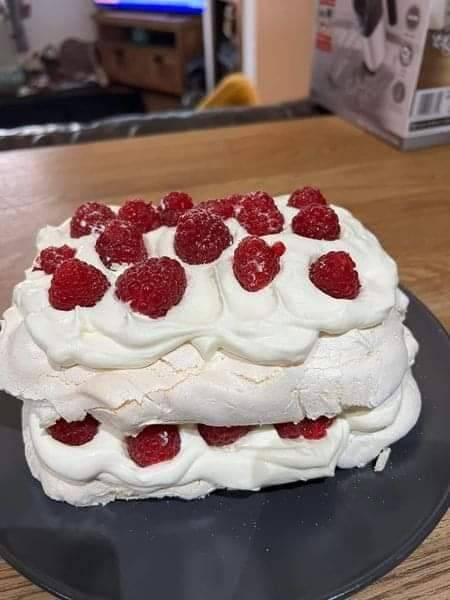 Air Fryer Vanilla Berry Pavlova delicious – Easy Yum Recipes